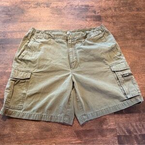 Men's Columbia Olive Cargo Shorts